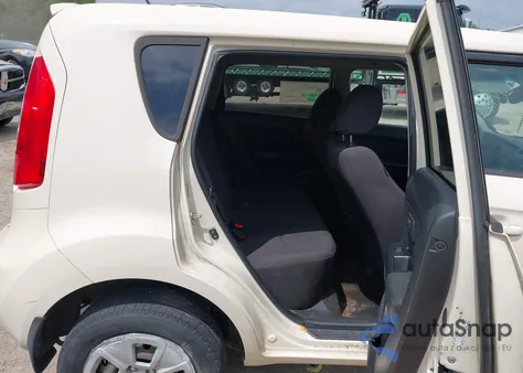 2013 Kia Soul z USA, uszkodzony, nr VIN KNDJT2A54D7775447